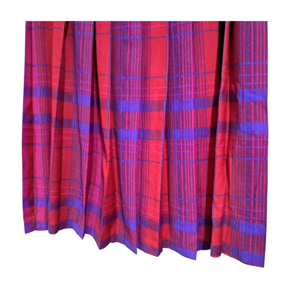 Pendleton Pleated Skirt Womens 6 / 8 Vintage Red Purple Plaid Wool Midi Made USA